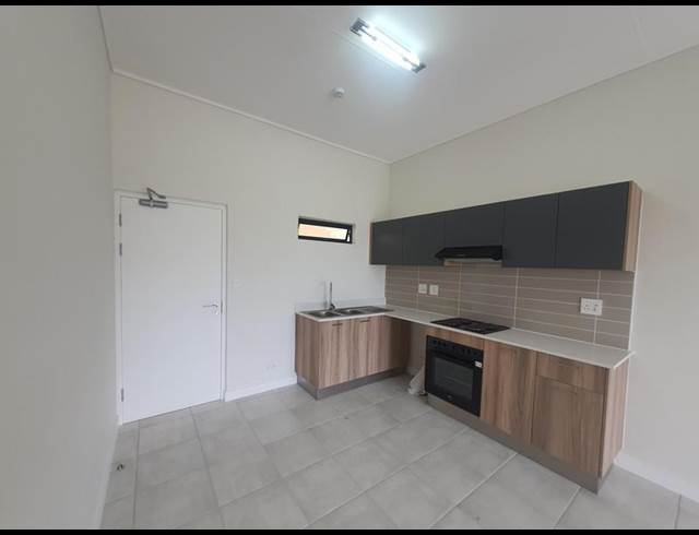 2 BEDROOM PROPERTY TO RENT IN GREENBAY ECO ESTATE