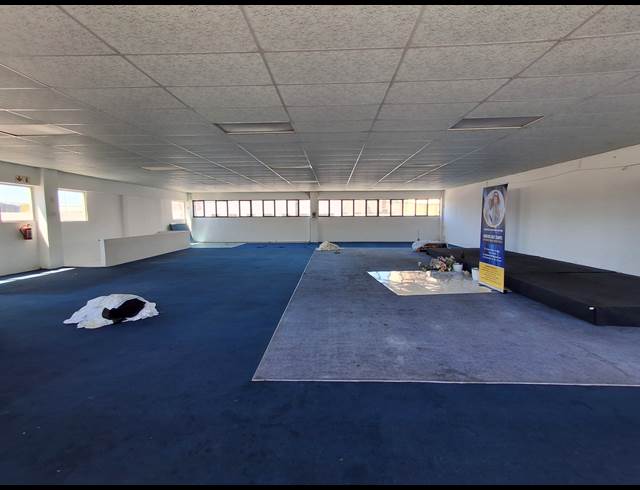 70M² OFFICE TO LET IN ARCADIA