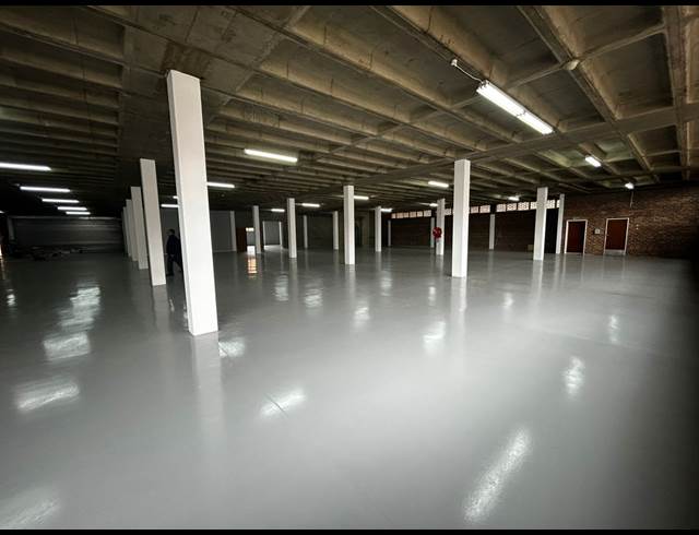 2,082M² WAREHOUSE TO LET IN WYNBERG