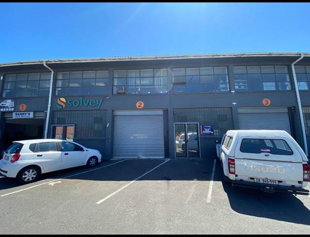346M² WAREHOUSE RENTED IN PAARDEN EILAND