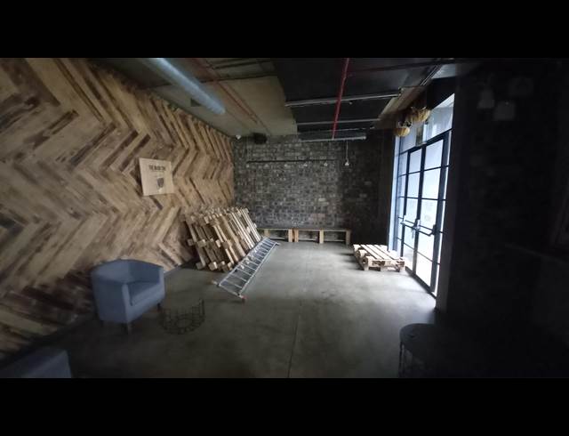 270M² BAR/PUB RENTED IN WOODSTOCK