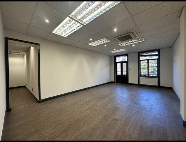 162M² OFFICE TO LET IN SANDTON CENTRAL
