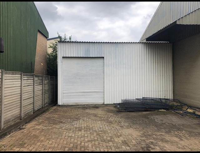 2,800M² WORKSHOP TO LET IN SEBENZA