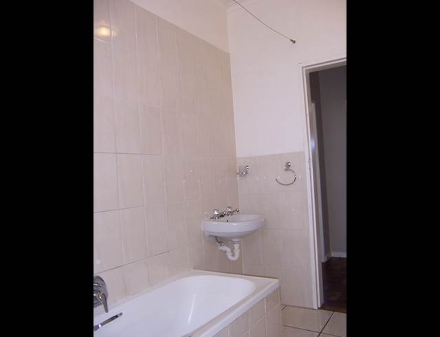 2 bed property to rent in DIEP RIVER