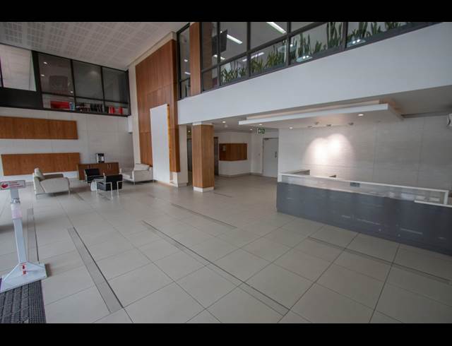 1,388M² OFFICE TO LET IN SANDTON CENTRAL
