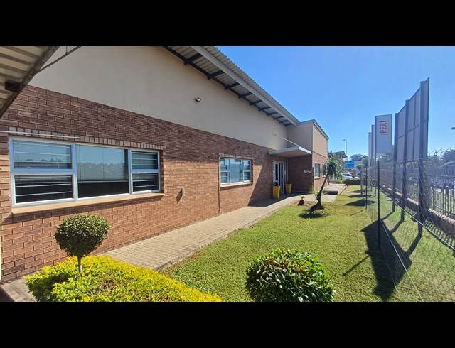 5,054M² INDUSTRIAL YARD TO LET IN RIVERSIDE PARK
