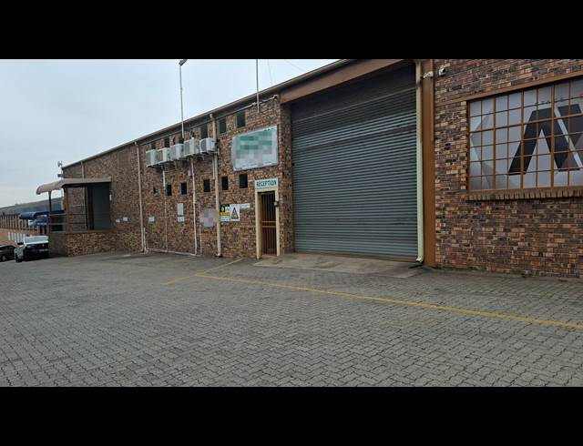 1,011M² WAREHOUSE TO LET IN NELSPRUIT INDUSTRIAL