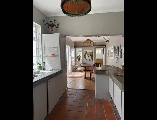 2 BEDROOM PROPERTY TO RENT IN WOODSTOCK