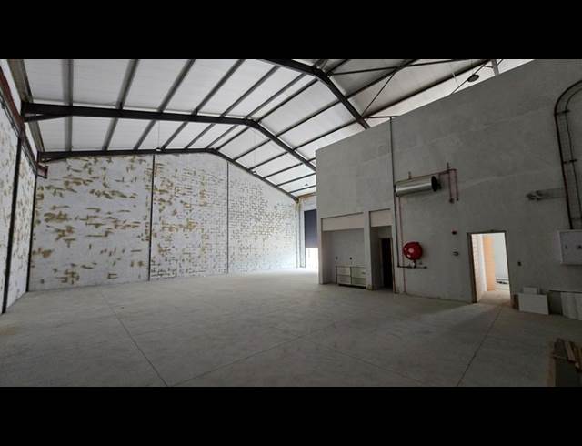 INDUSTRIAL PROPERTY TO RENT IN STIKLAND INDUSTRIAL