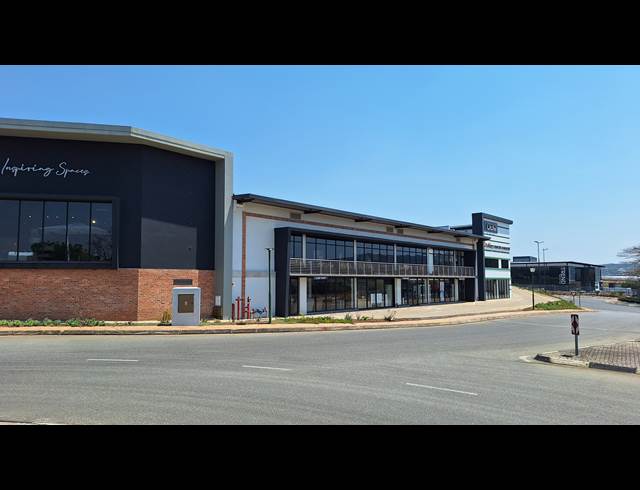 214M² RETAIL TO LET IN RIVERSIDE PARK
