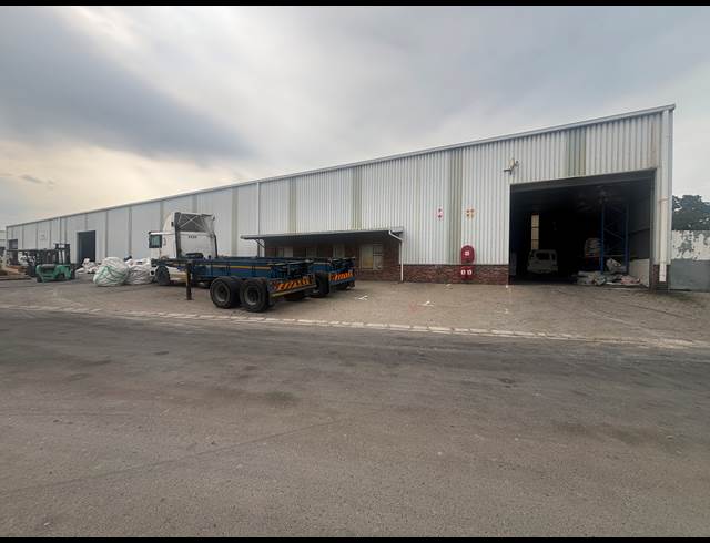 1,714M² WAREHOUSE TO LET IN BRACKENFELL INDUSTRIAL