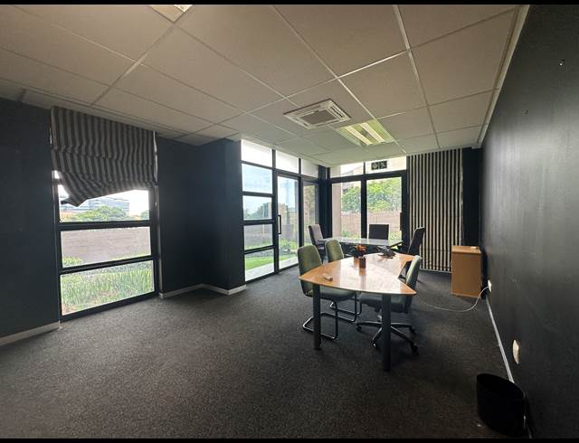 357M² OFFICE TO LET IN SANDTON CENTRAL