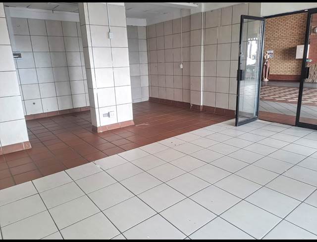 266M² RETAIL TO LET IN MONUMENT