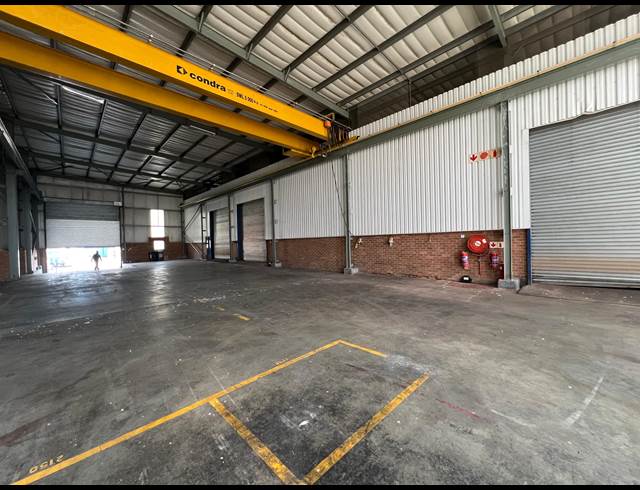 1,795M² WAREHOUSE TO LET IN STRIJDOMPARK