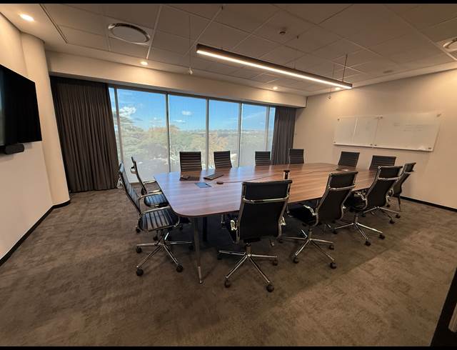 625M² OFFICE TO LET IN ROSEBANK