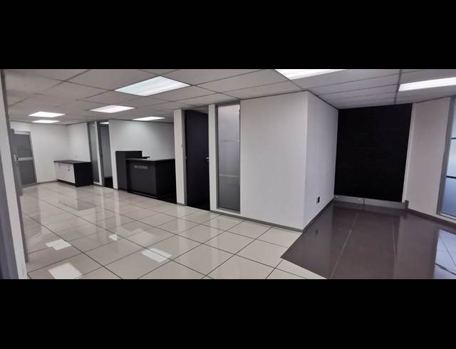 271M² OFFICE TO LET IN JANSENPARK