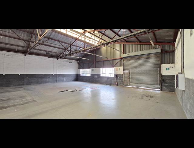 445M² WAREHOUSE TO LET IN ROBERTVILLE