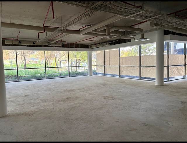 510M² OFFICE TO LET IN WATERFALL