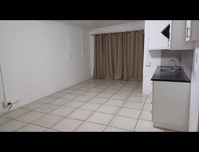 1 bed property to rent in BERGSIG