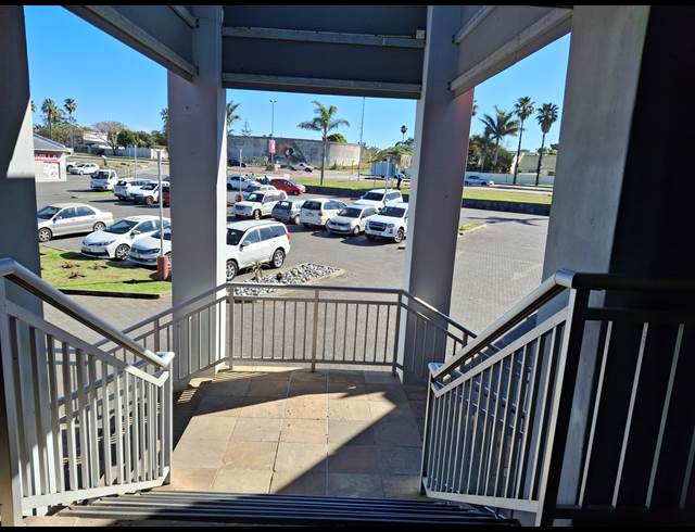 304.40M² RETAIL TO LET IN GONUBIE