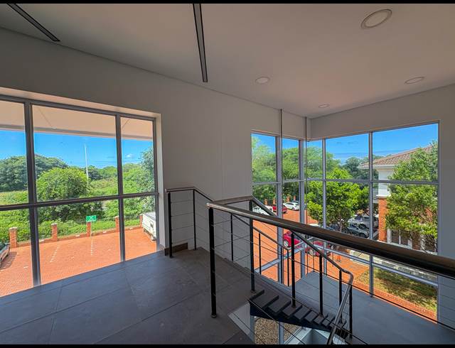 448M² OFFICE TO LET IN LA LUCIA RIDGE