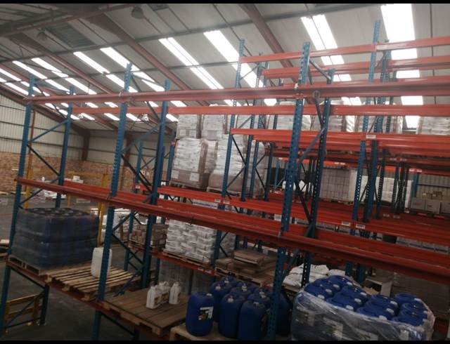 1,530M² WAREHOUSE TO LET IN BREDELL
