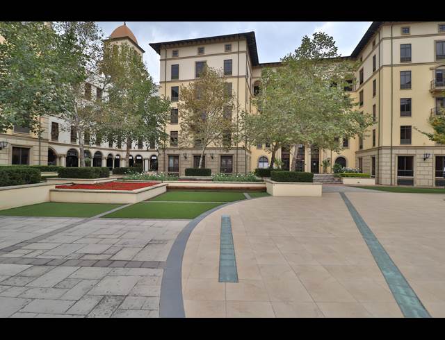 315M² OFFICE TO LET IN MAGALIESSIG