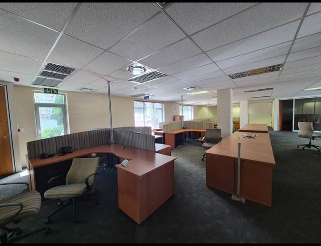 609M² OFFICE TO LET IN ILLOVO
