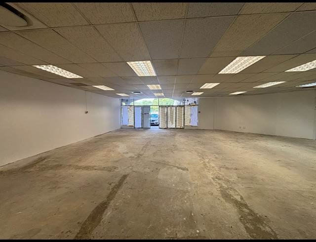 149.72M² RETAIL TO LET IN DURBANVILLE CENTRAL
