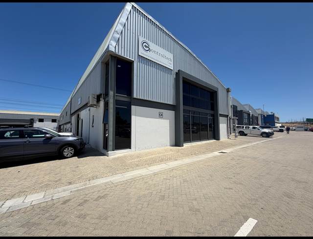 322M² WAREHOUSE TO LET IN FIRGROVE