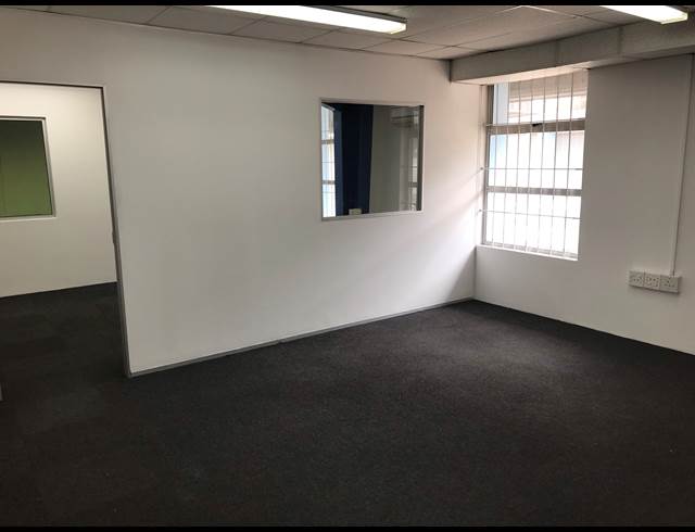 563M² FACTORY TO LET IN WESTMEAD