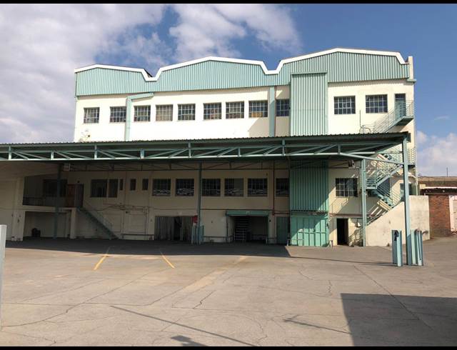 3,300M² WAREHOUSE TO LET IN GERMISTON CENTRAL