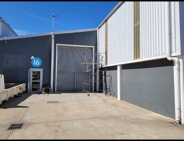 912M² WAREHOUSE TO LET IN BEACONVALE