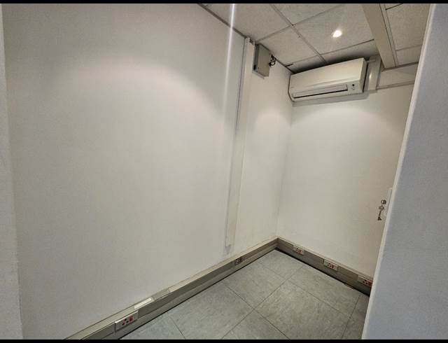 640M² OFFICE TO LET IN CENTURY CITY