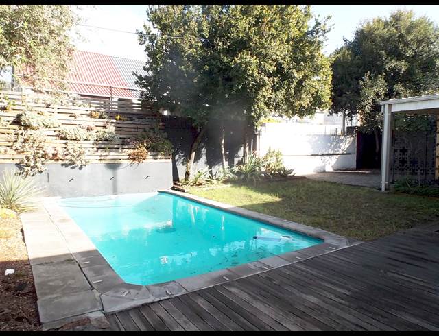 3 bed property to rent in OBSERVATORY