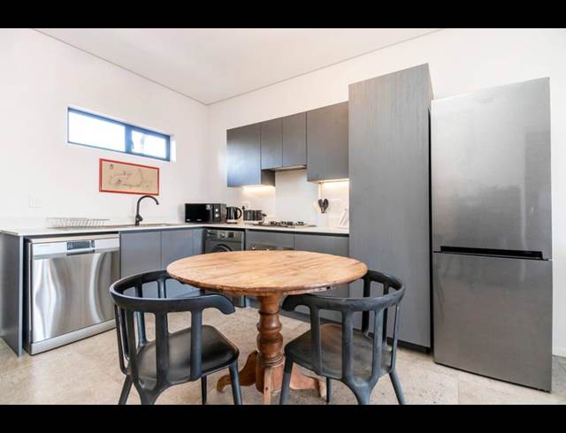 1 BEDROOM PROPERTY TO RENT IN HYDE PARK