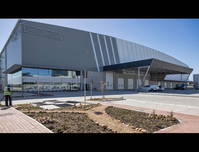 17,600M² WAREHOUSE TO LET IN PAROW INDUSTRIAL