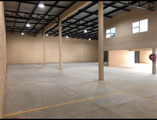 984M² OFFICE TO LET IN POMONA AH