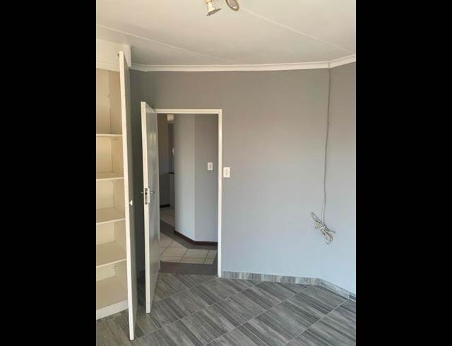 2 BEDROOM PROPERTY TO RENT IN OLYMPUS AH