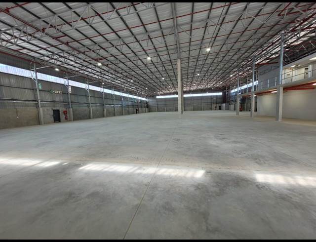 3,776M² WAREHOUSE TO LET IN MOBENI