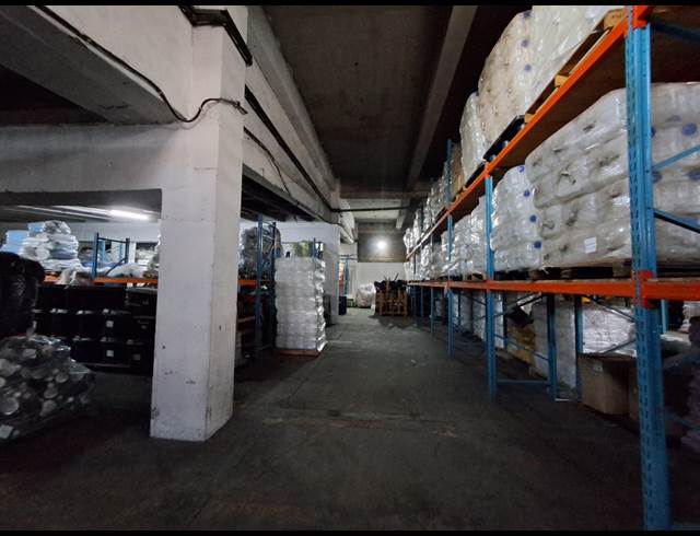 1,900M² WAREHOUSE TO LET IN HERIOTDALE