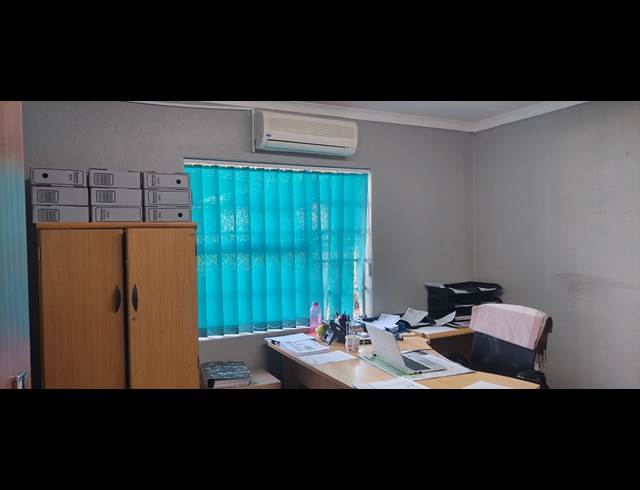 687M² BUILDING TO LET IN NELSPRUIT INDUSTRIAL