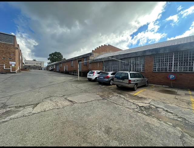 1,168M² WAREHOUSE TO LET IN ELANDSFONTEIN