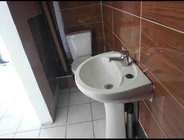 1 BEDROOM PROPERTY TO RENT IN BEREA WEST