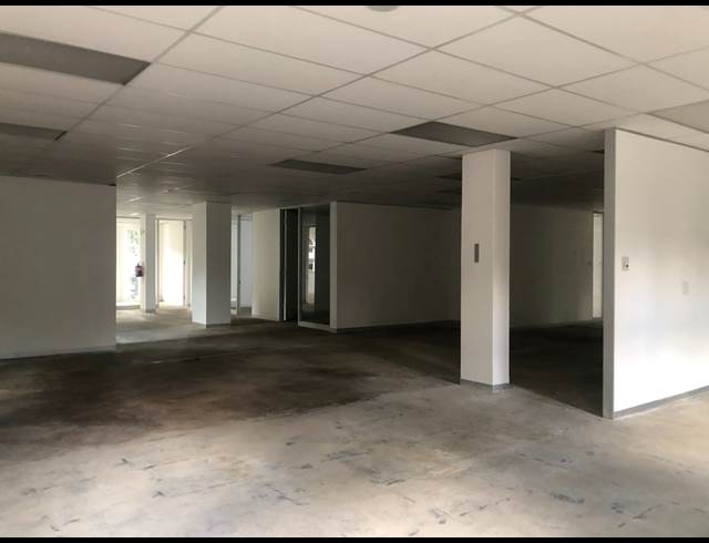 321M² OFFICE TO LET IN SANDTON CENTRAL