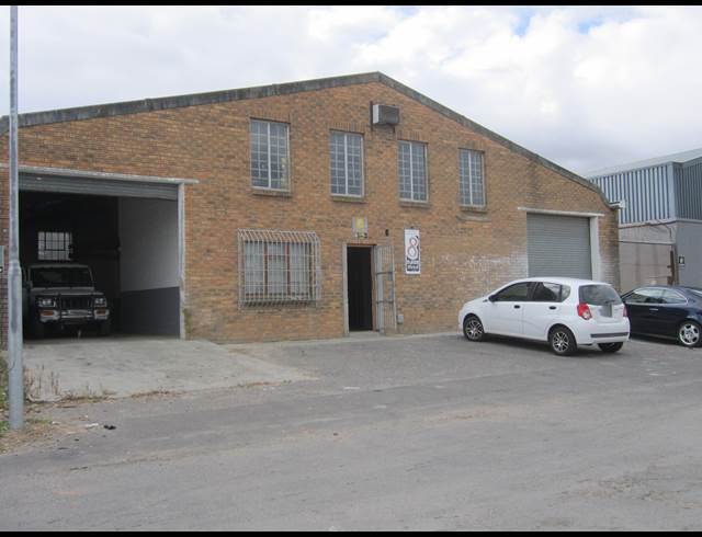 240M² MINI FACTORY TO LET IN GEORGE PARK