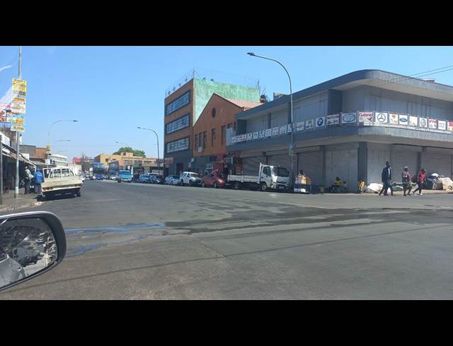 250M² WAREHOUSE TO LET IN MARSHALLTOWN