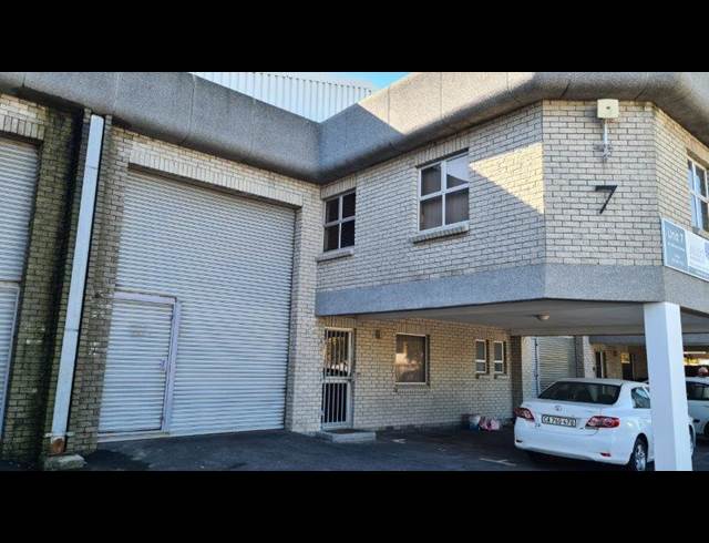 348M² WAREHOUSE TO LET IN KILLARNEY GARDENS