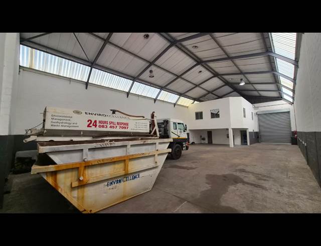 416M² WAREHOUSE TO LET IN KILLARNEY GARDENS