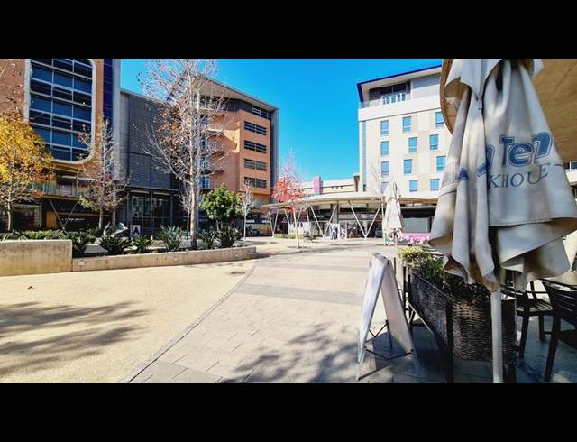OFFICE PROPERTY TO RENT IN ARCADIA